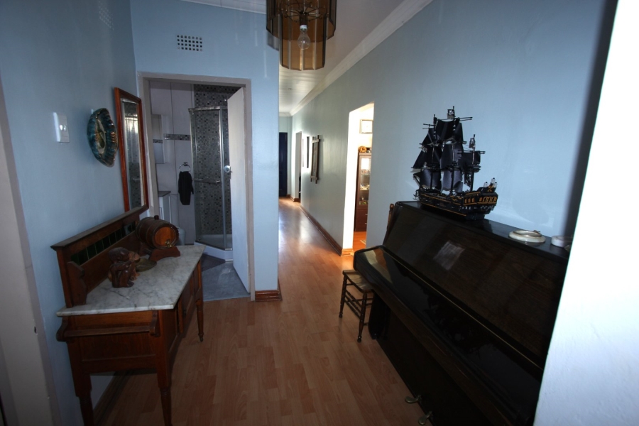 4 Bedroom Property for Sale in Riebeeckstad Free State